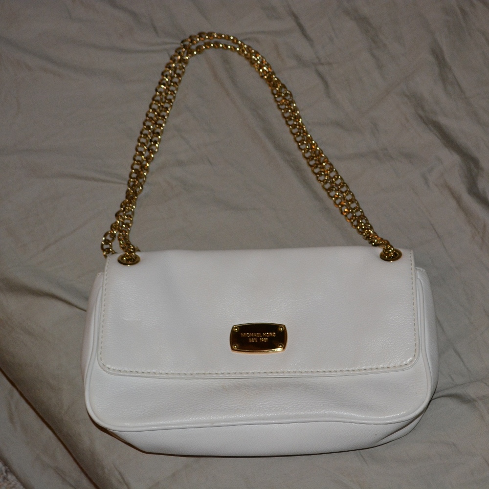 Micheal kors purse